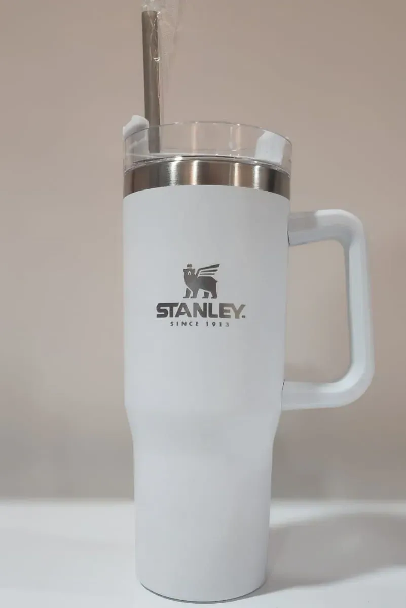 Product gallery a5dde65a-e756-4f3a-9674-da690adbc75e-VASOSTANLEY SIMIL6.jpg