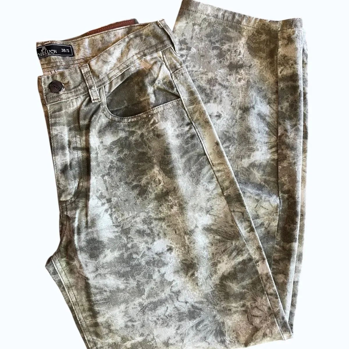 Pantalón baggy camuflado