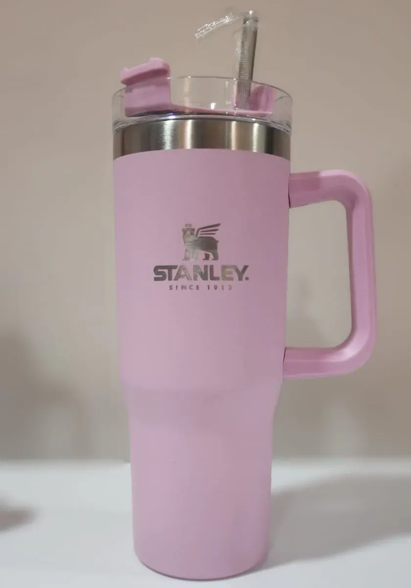 Product gallery b85de8d5-a74f-4ce6-832c-8752e7be87e4-VASOSTANLEY SIMIL5.jpg