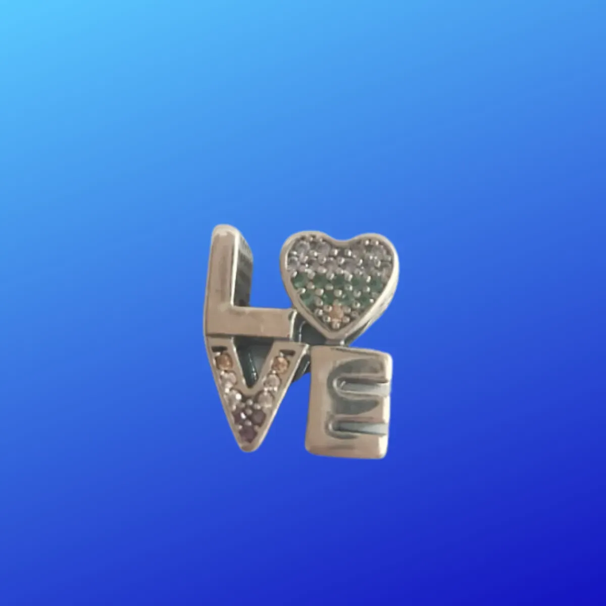 Dije LOVE multicolor Plata 925