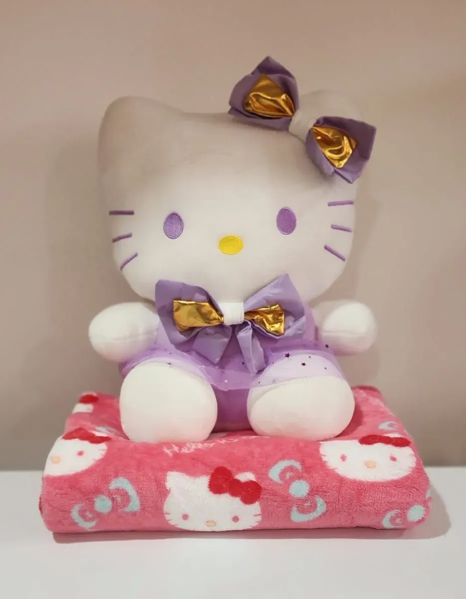 PELUCHE CON MANTA HELLO KITTY