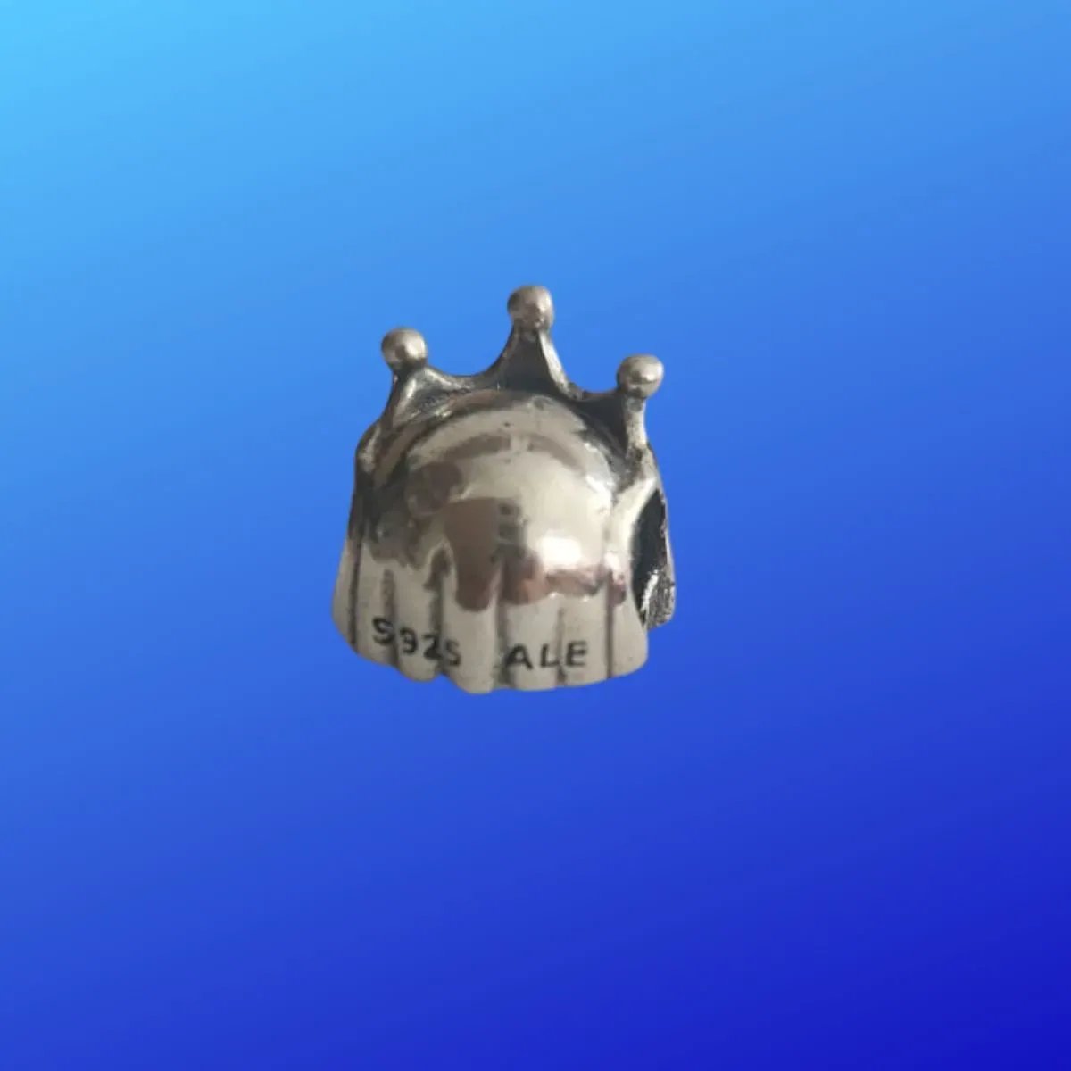 Product gallery d5ed0168-0246-4a42-addd-9116680d3cf1-Reina1.jpg