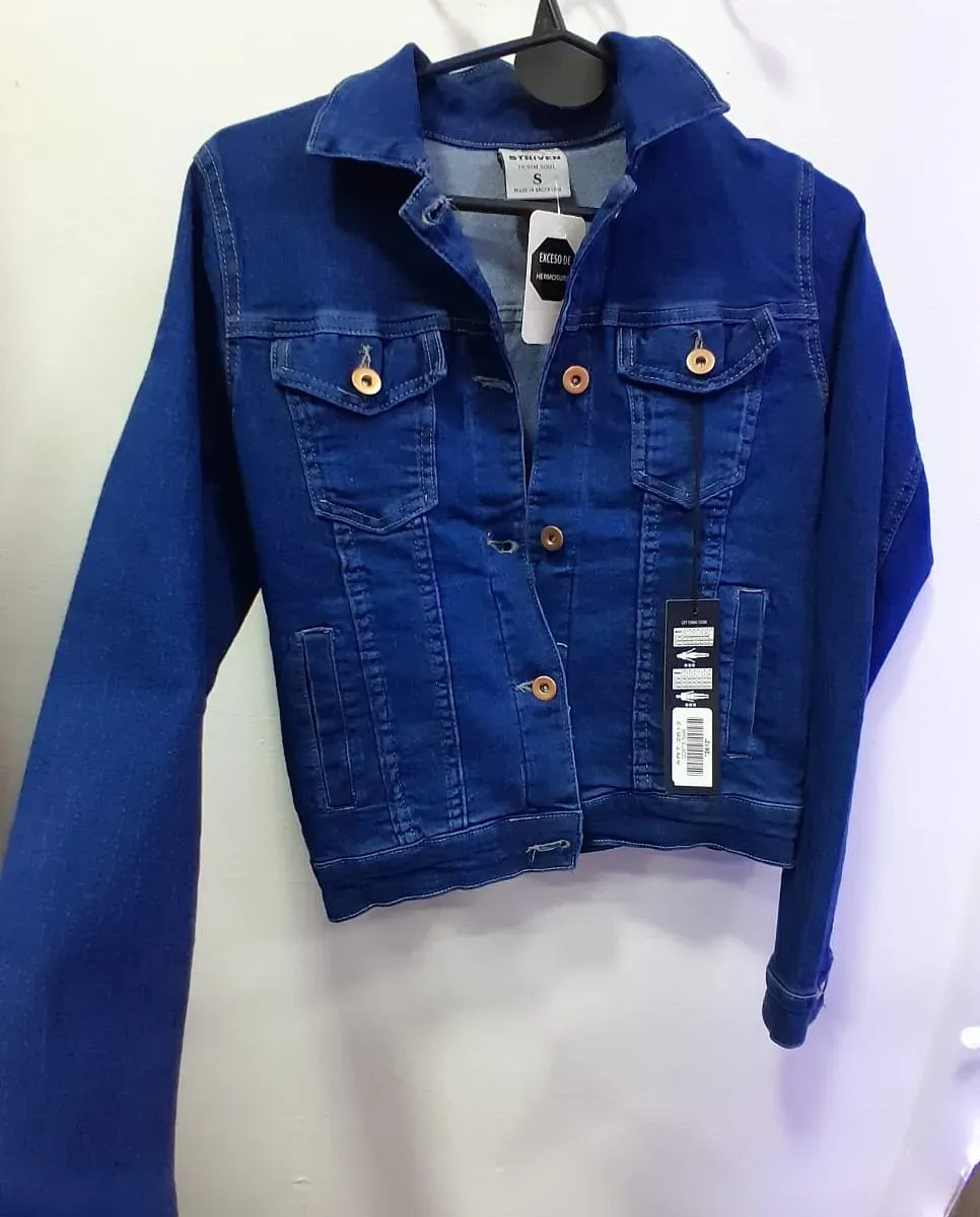 CAMPERA DE JEANS