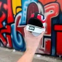 Product thumb gallery e44e99da-1cbd-454d-81f0-fd5779f78851-VANS KNU SKOOL ROJA Y NEGRA1.jpg