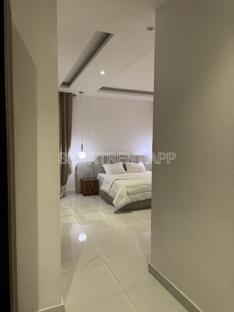 LUXURY TWO BEDROOM SHORTLET AT LEKKI