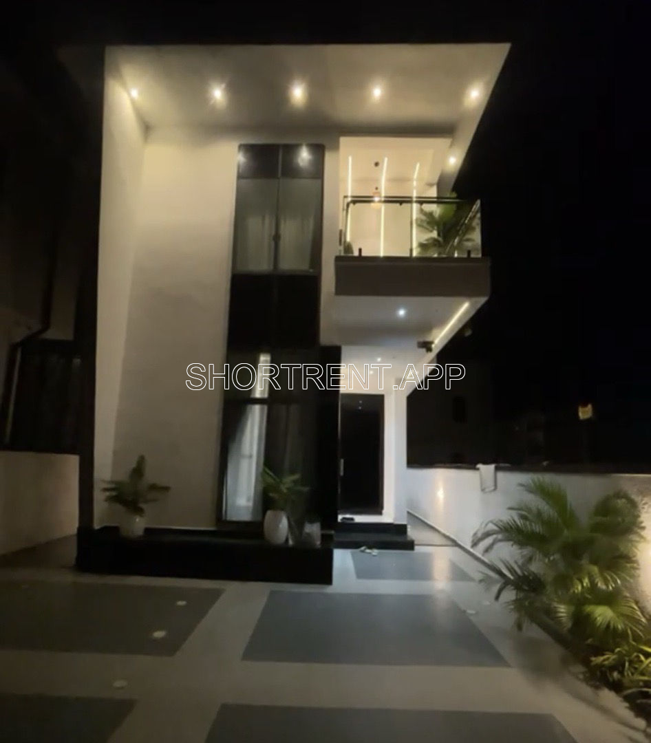 Exquisite 4 Bedroom Luxury