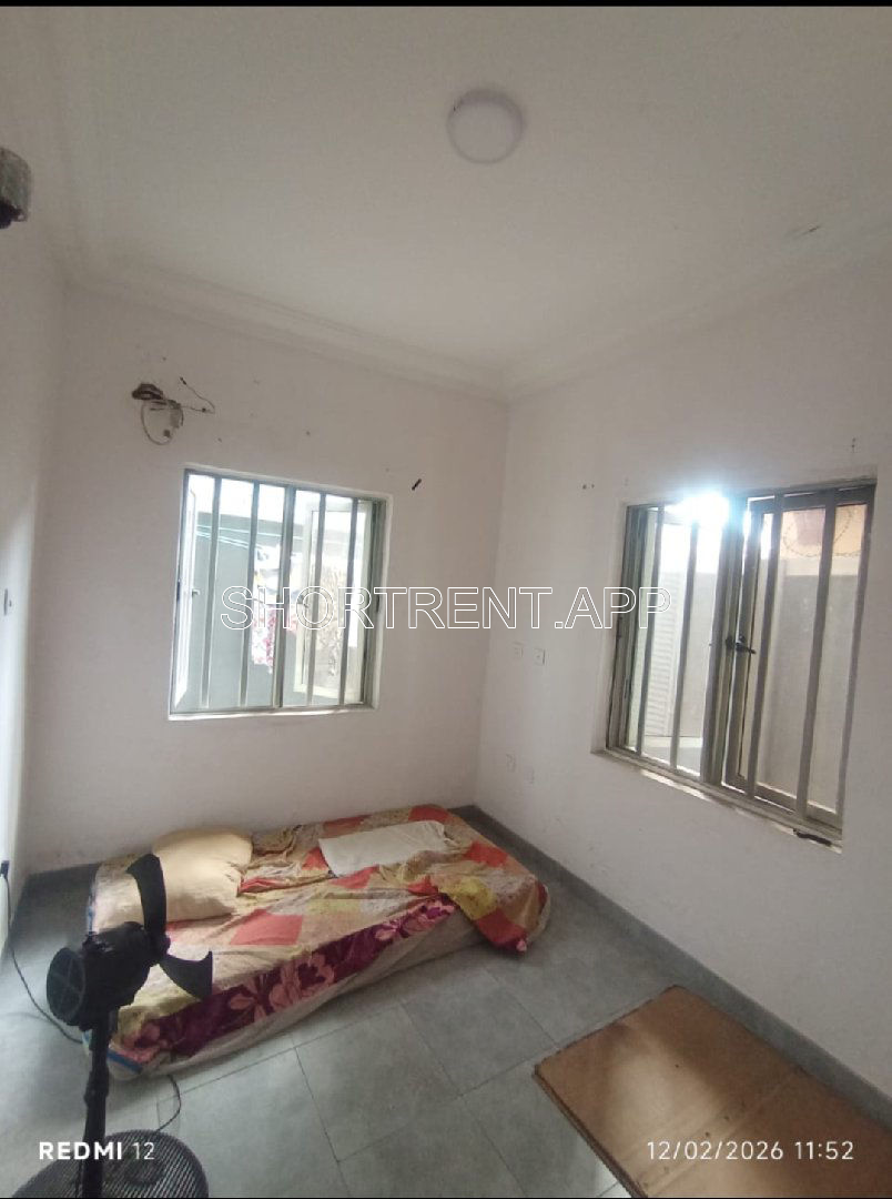 2 bedroom flat