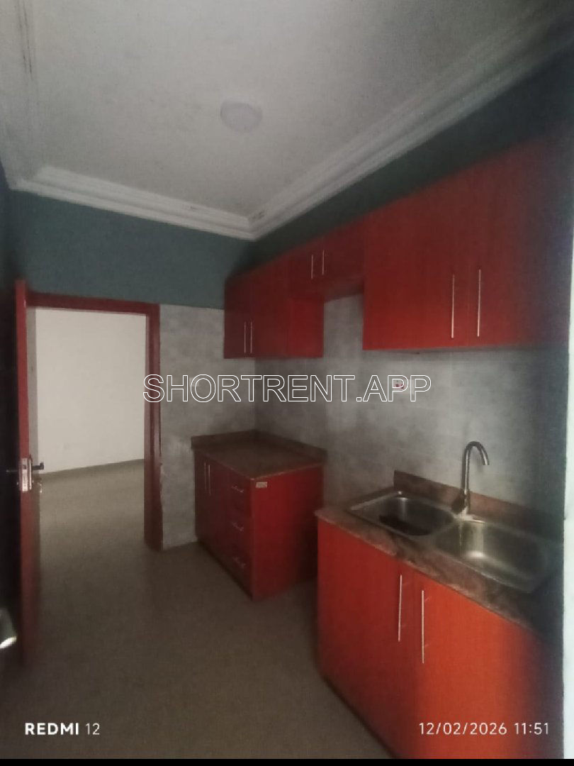 2 bedroom flat