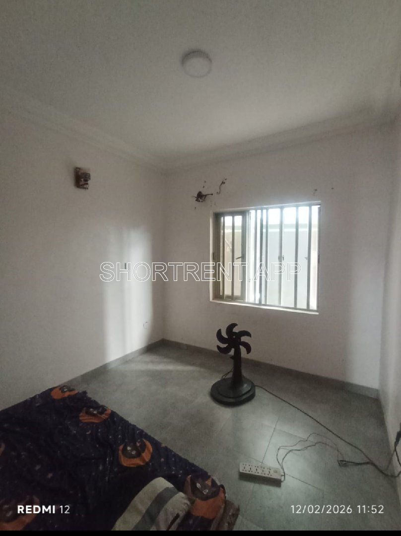 2 bedroom flat