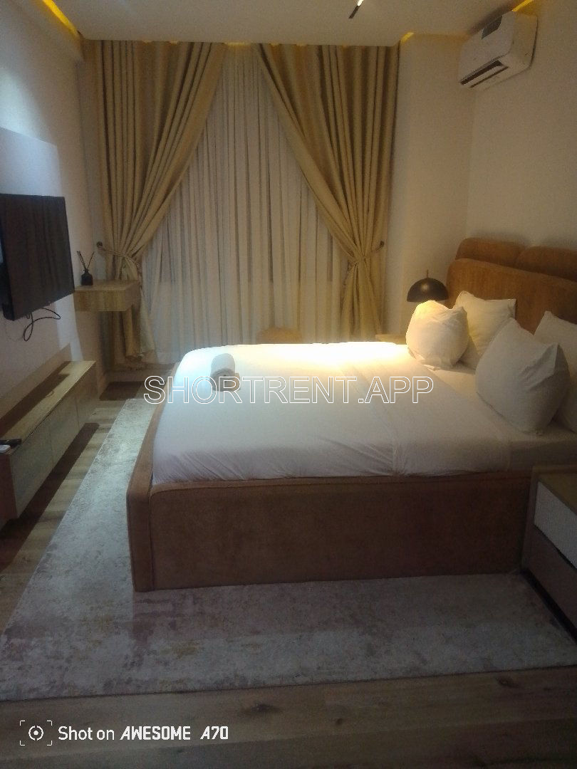 2bed room apartment