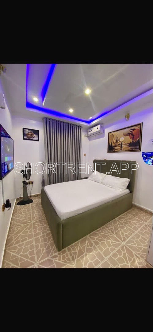 Henryroyalsapartment