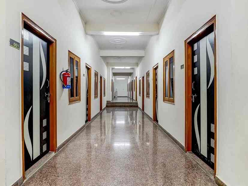 Zolo Cosmopolis, Noida