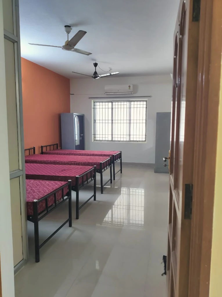 Sree Siddhi Vinayaka Mens PG, Chennai