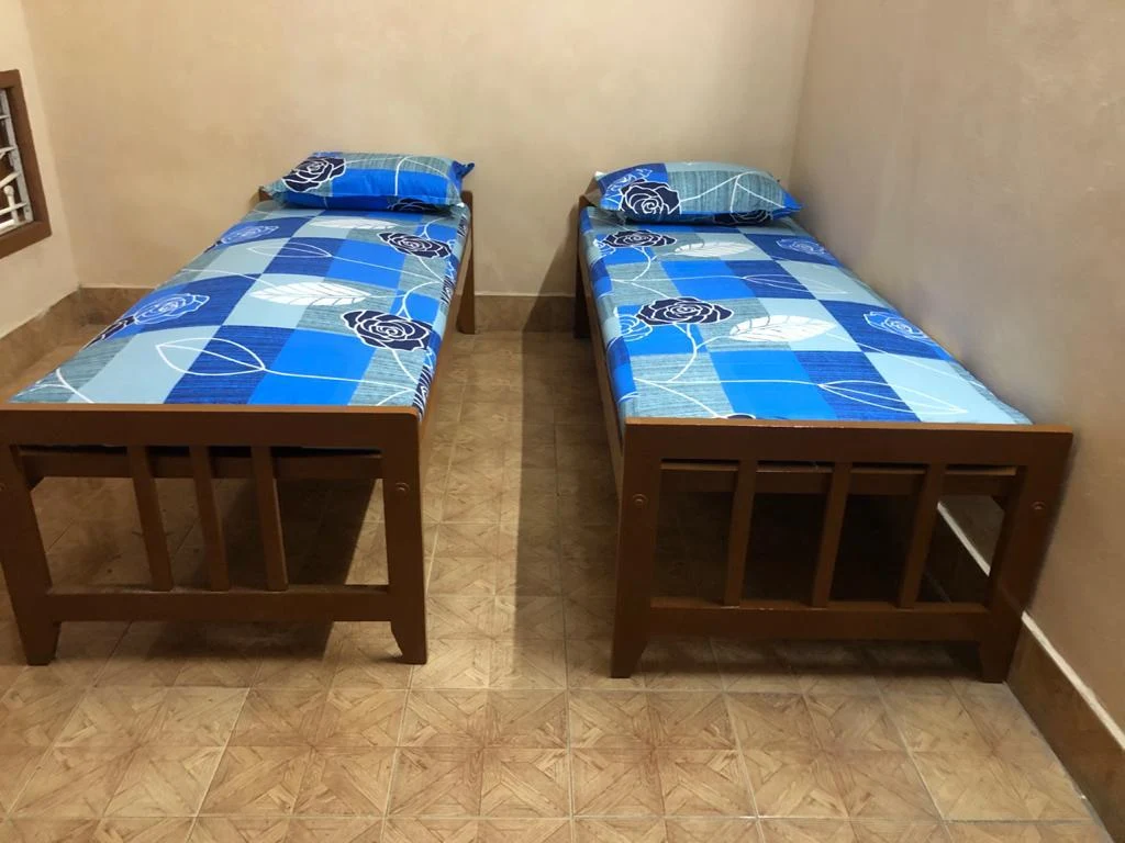 Veera Men's Hostel, Chennai