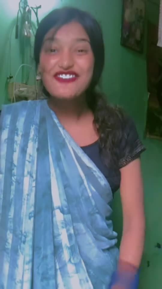 Sakhi se setting karake  ja 😂😂
