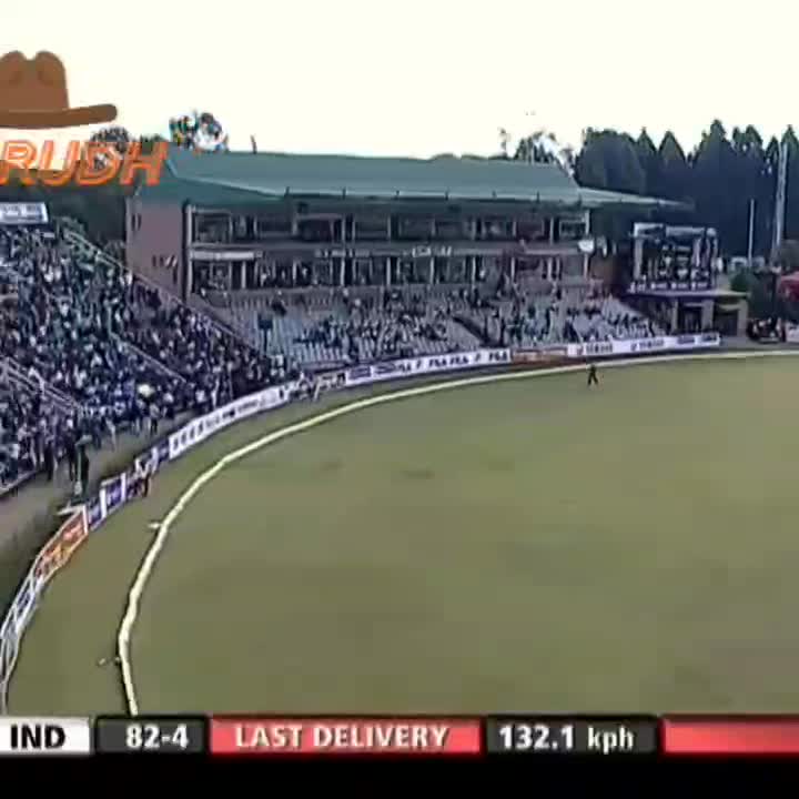Virat Kohli's First T20I Six: An Epic Moment 
#viral #showw #viral showw