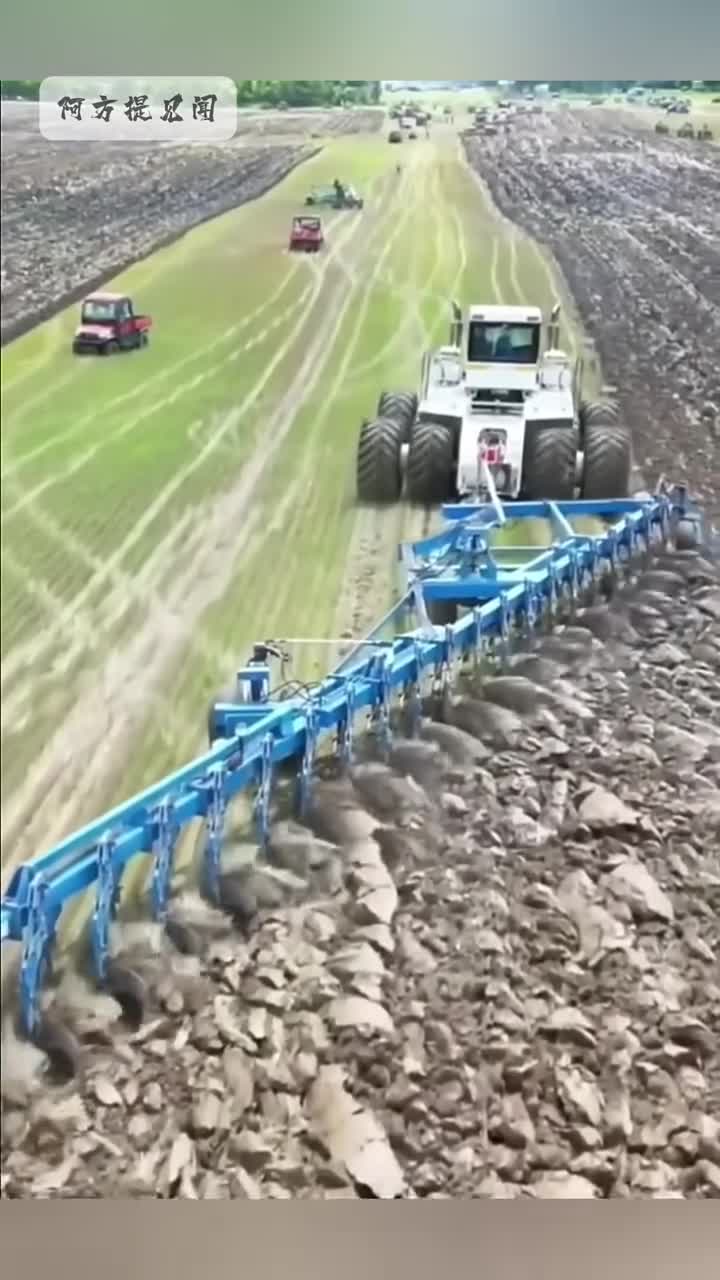 Tractors play an irreplaceable role in agriculture #AgriculturalMachinery #Tractor