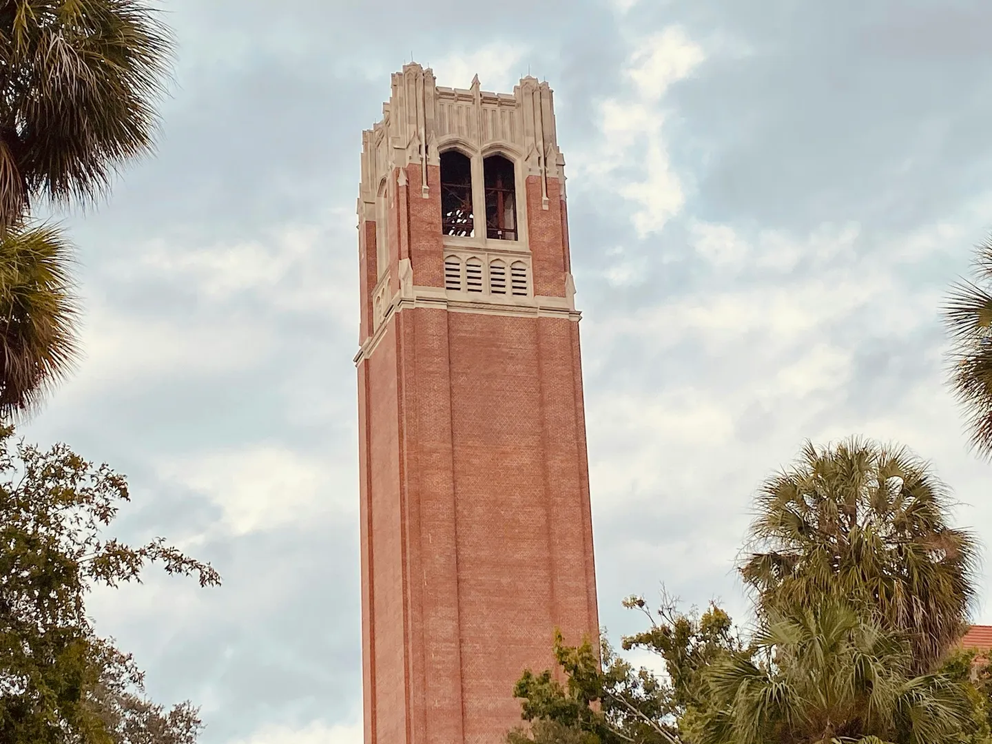 Gainesville University of Florida Scavenger Hunt