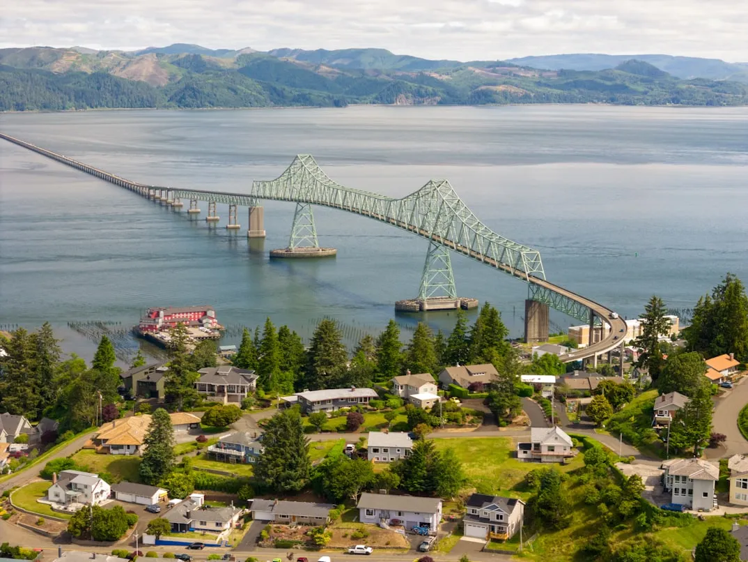 Astoria Scavenger Hunt