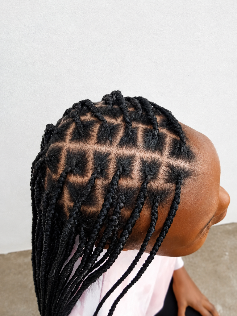 Knotless braids