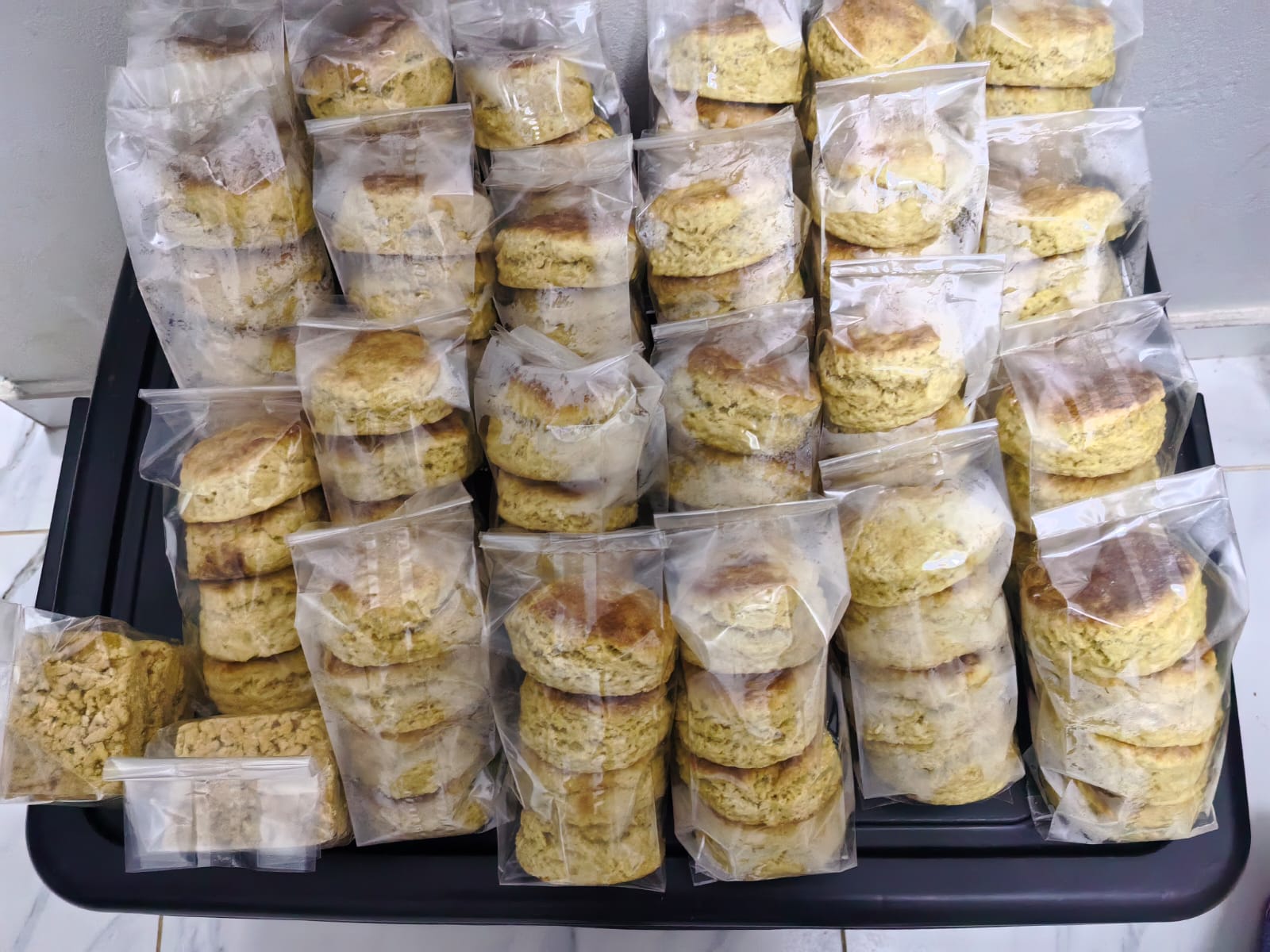 Scones, muffins nd cakes