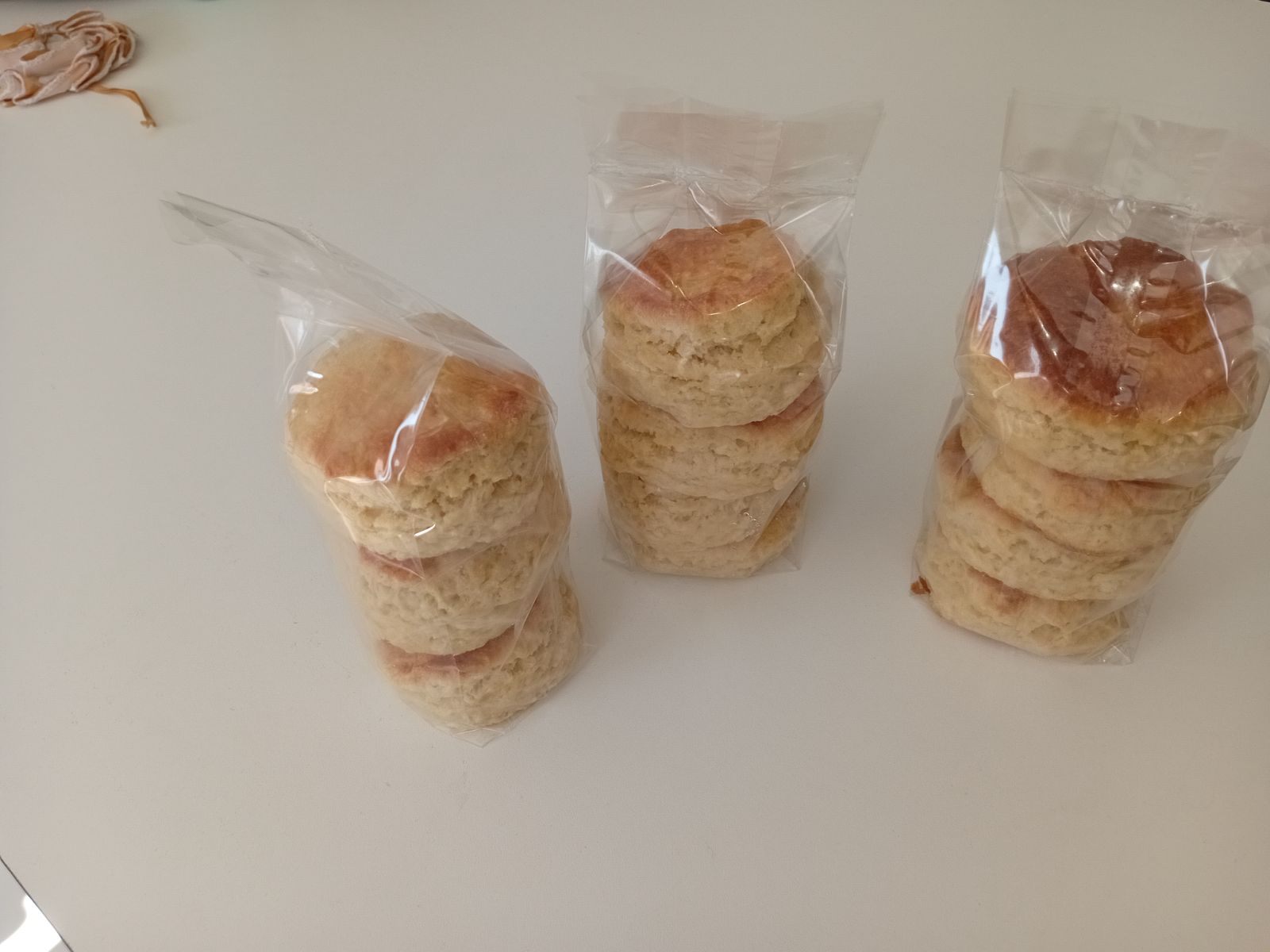 Scones, muffins nd cakes