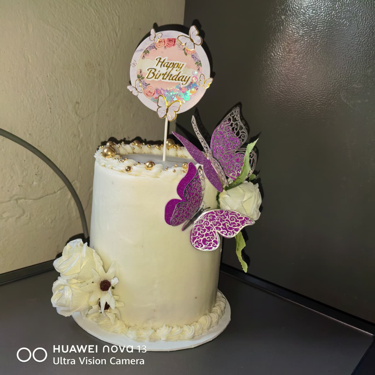 Weeding cake nd decorating