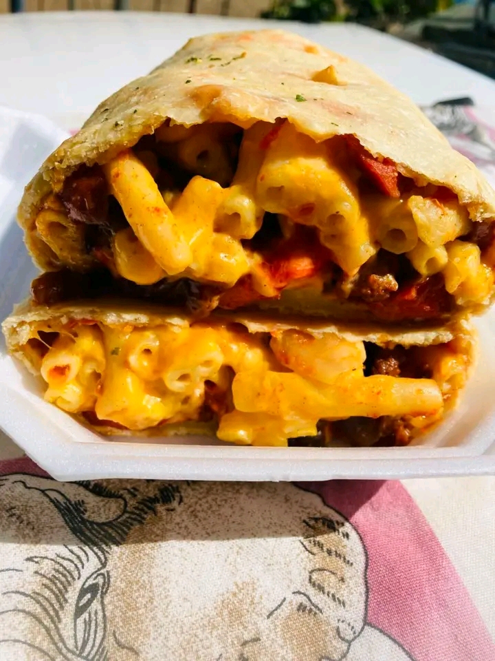Pizzas, Combos and other side menu items