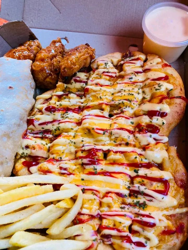 Pizzas, Combos and other side menu items