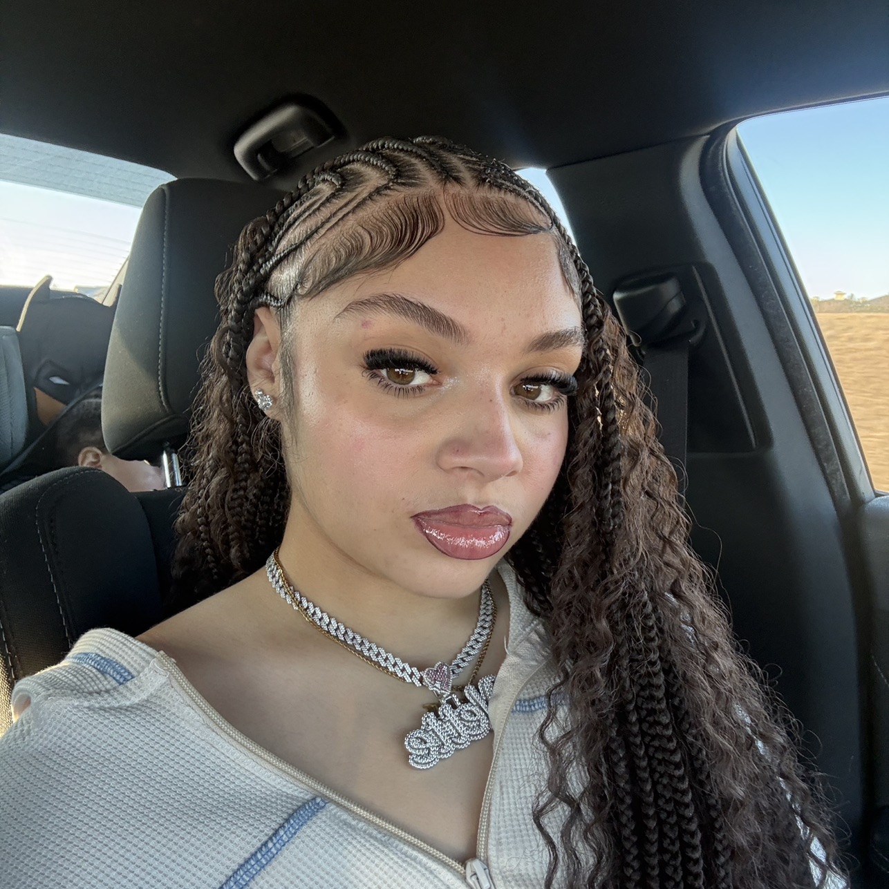 Linnette R.