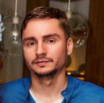 Ivan P.