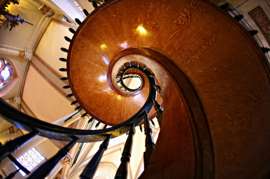 Anonymous Carpenter Leaves Everyone in Awe