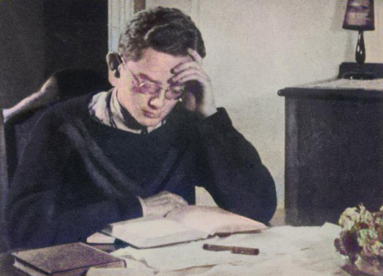 Nurse Mistakenly Blinds a Newborn