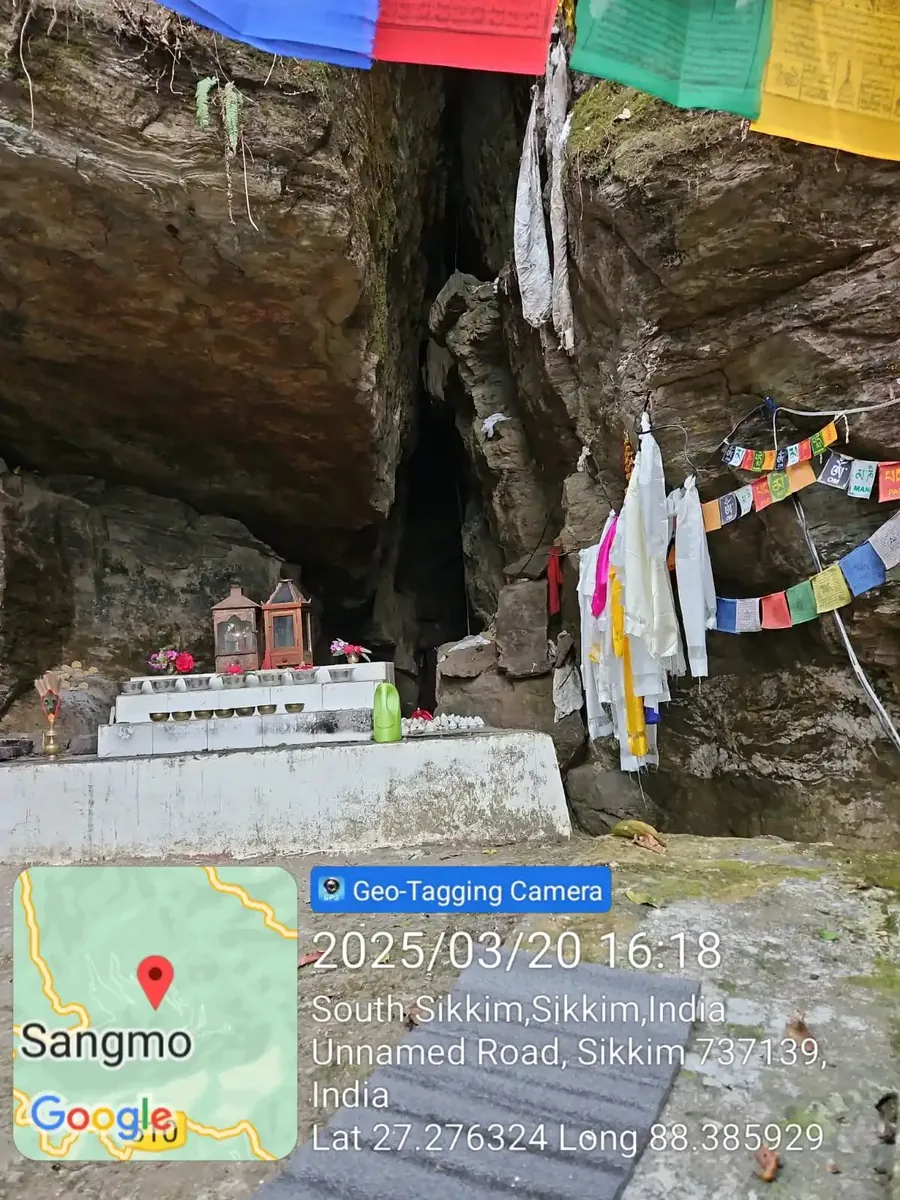 Sarchok bayphuk cave