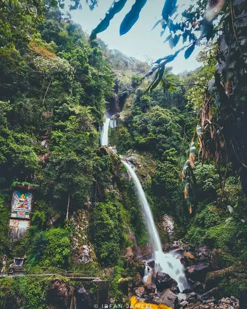 Seven sister fall
