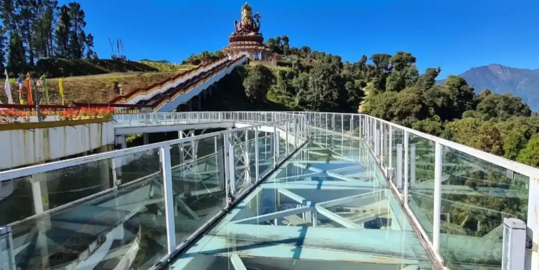 Sky Walk Pelling