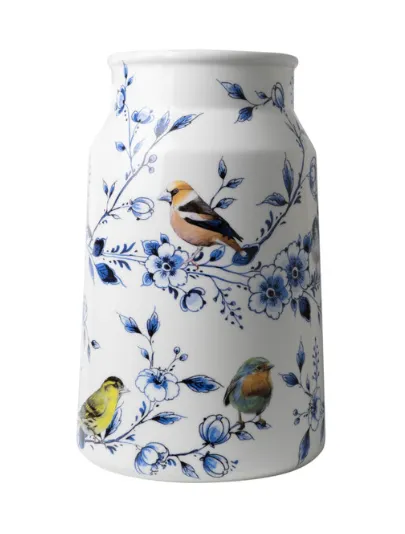Witte keramieken vaas met blauwe bloemmotieven en gekleurde vogels.