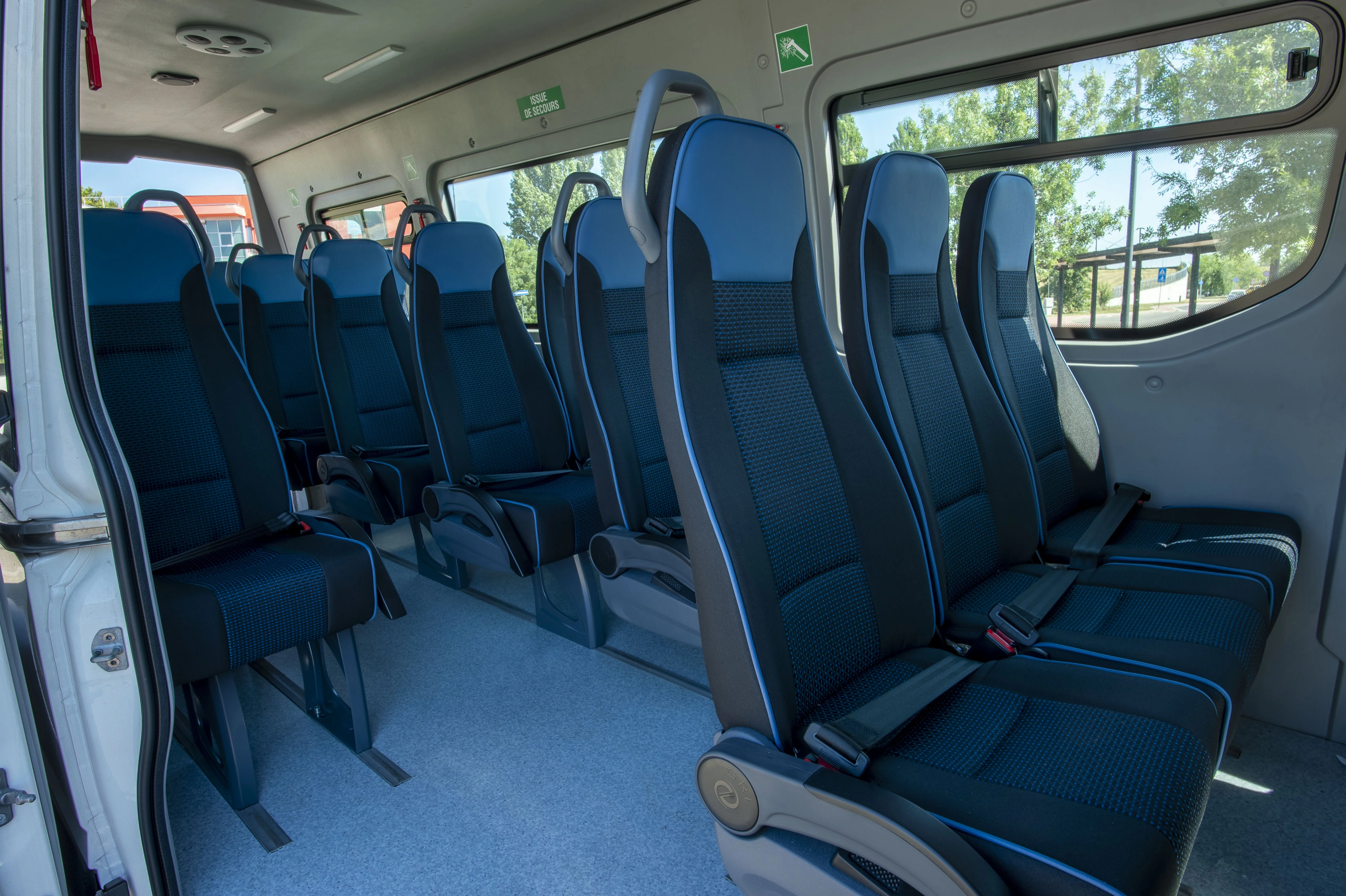 Disposizione dei sedili su un minibus allestito nel Centro Allestimento Veicoli Commerciali Silor