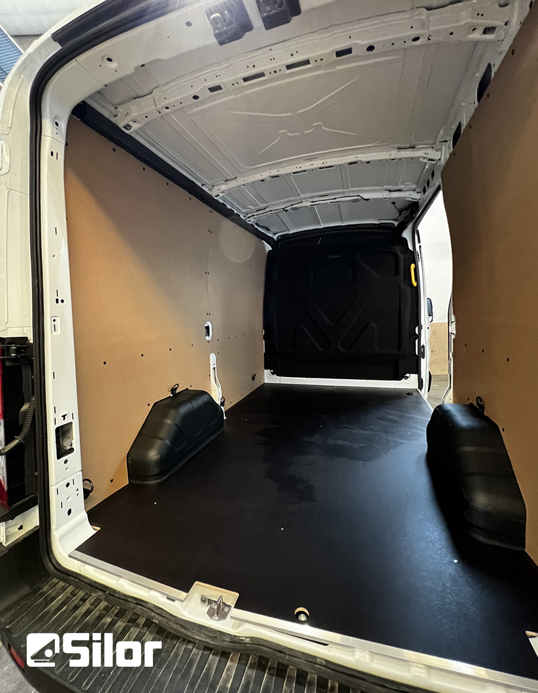 Interni personalizzati per furgoni.