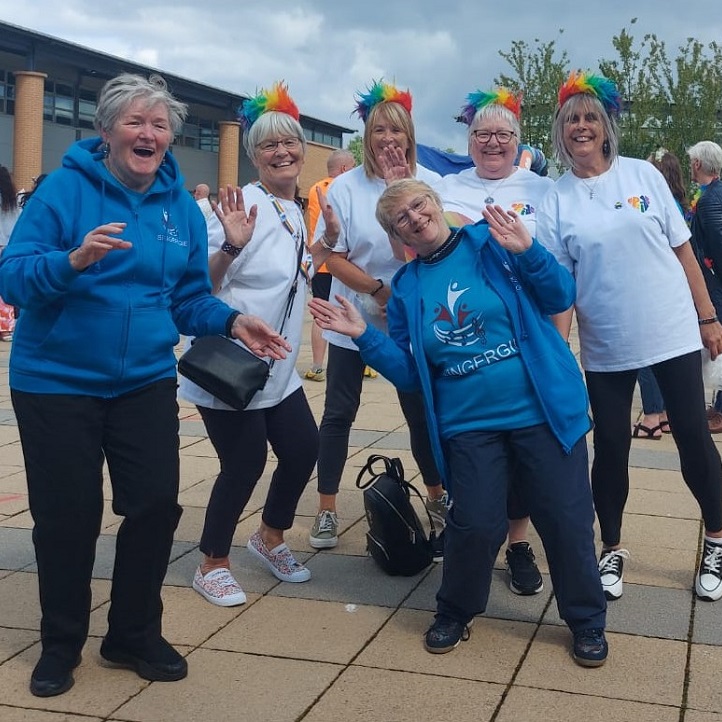 Lomond Parish Church group photo 2