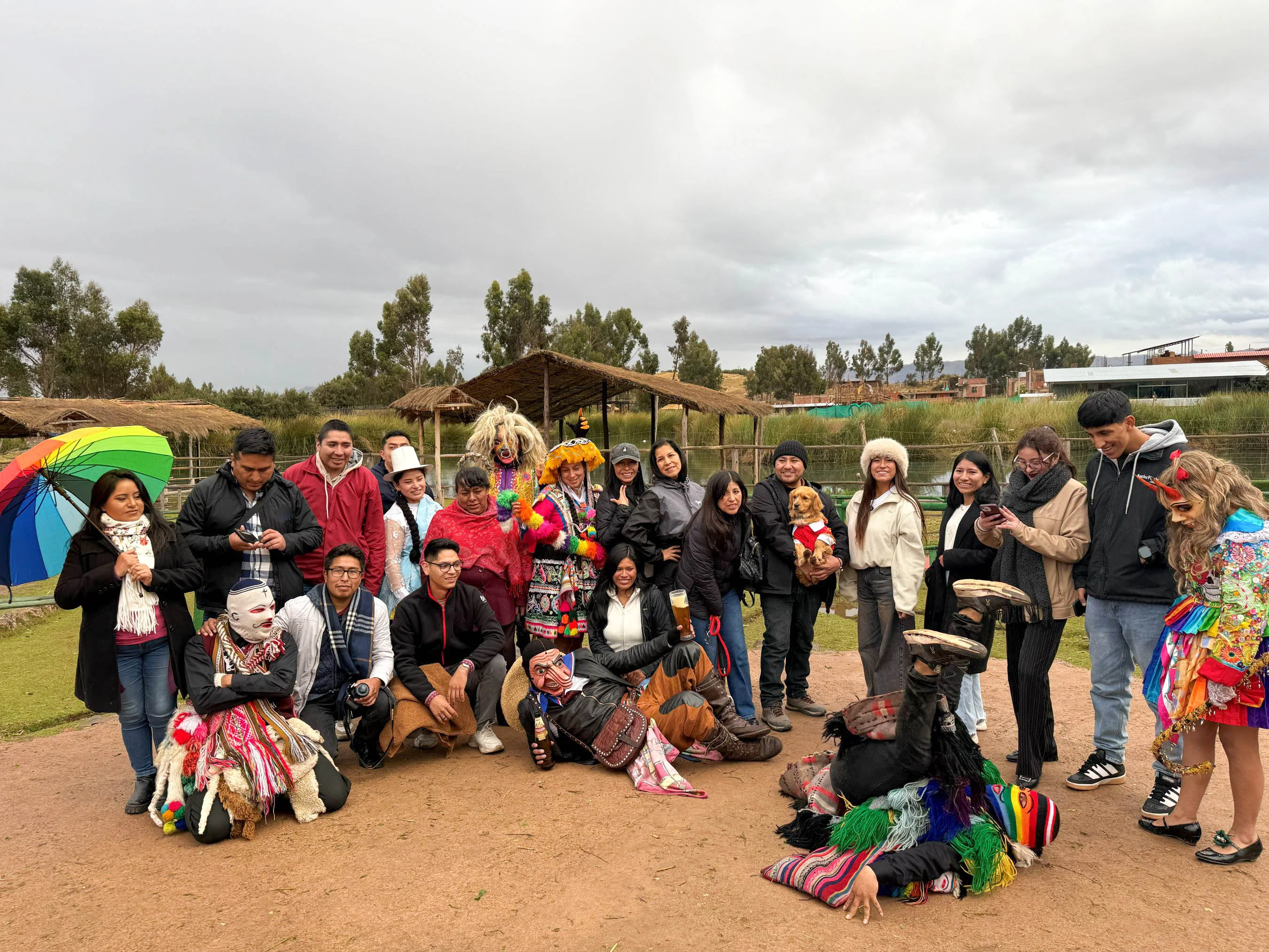 Cusco Escénico 180° - Tour Fiestero en Bus Panorámico