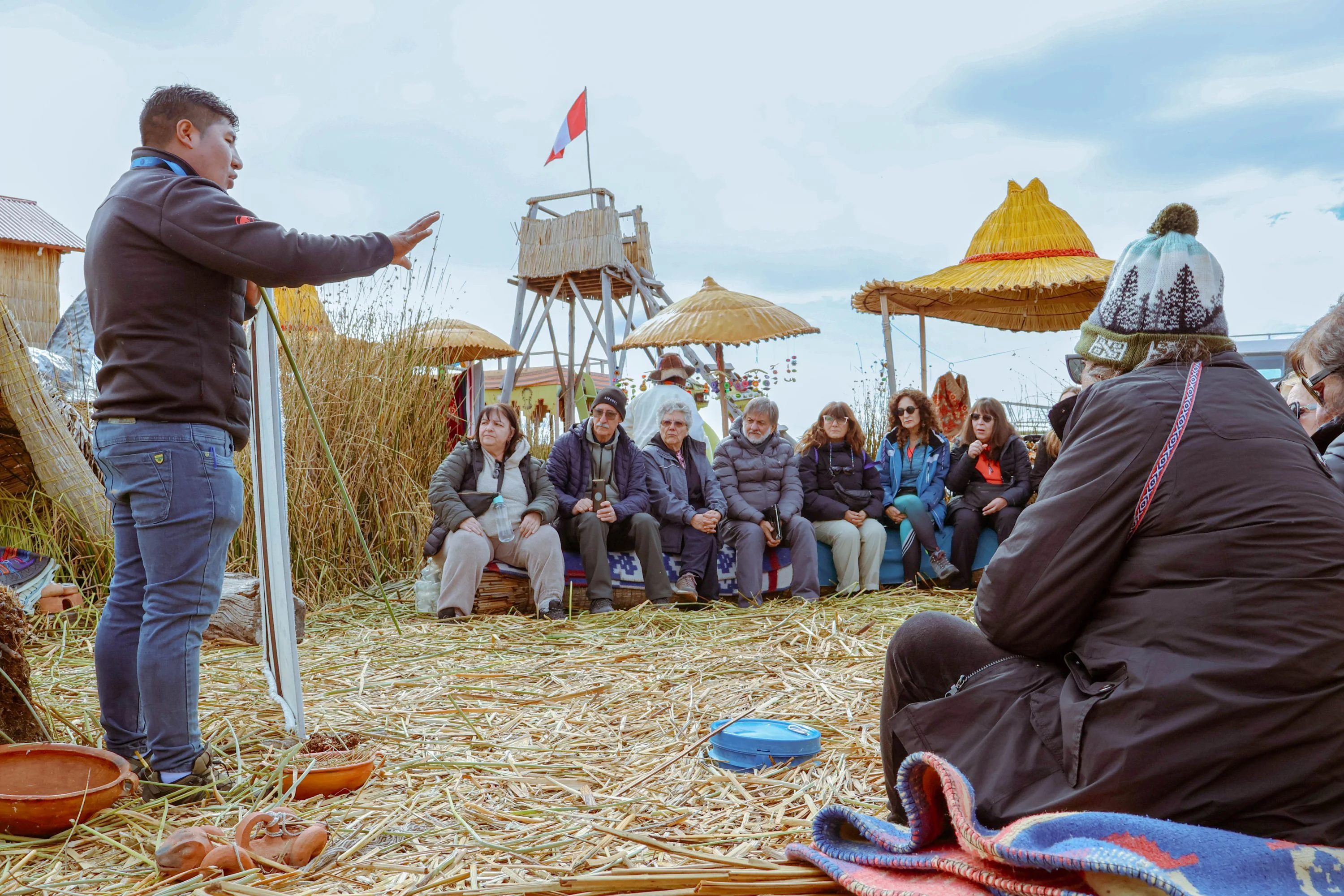 Islas Uros Medio Día  - Tour Corto al Lago Titicaca desde Puno - imagen 4