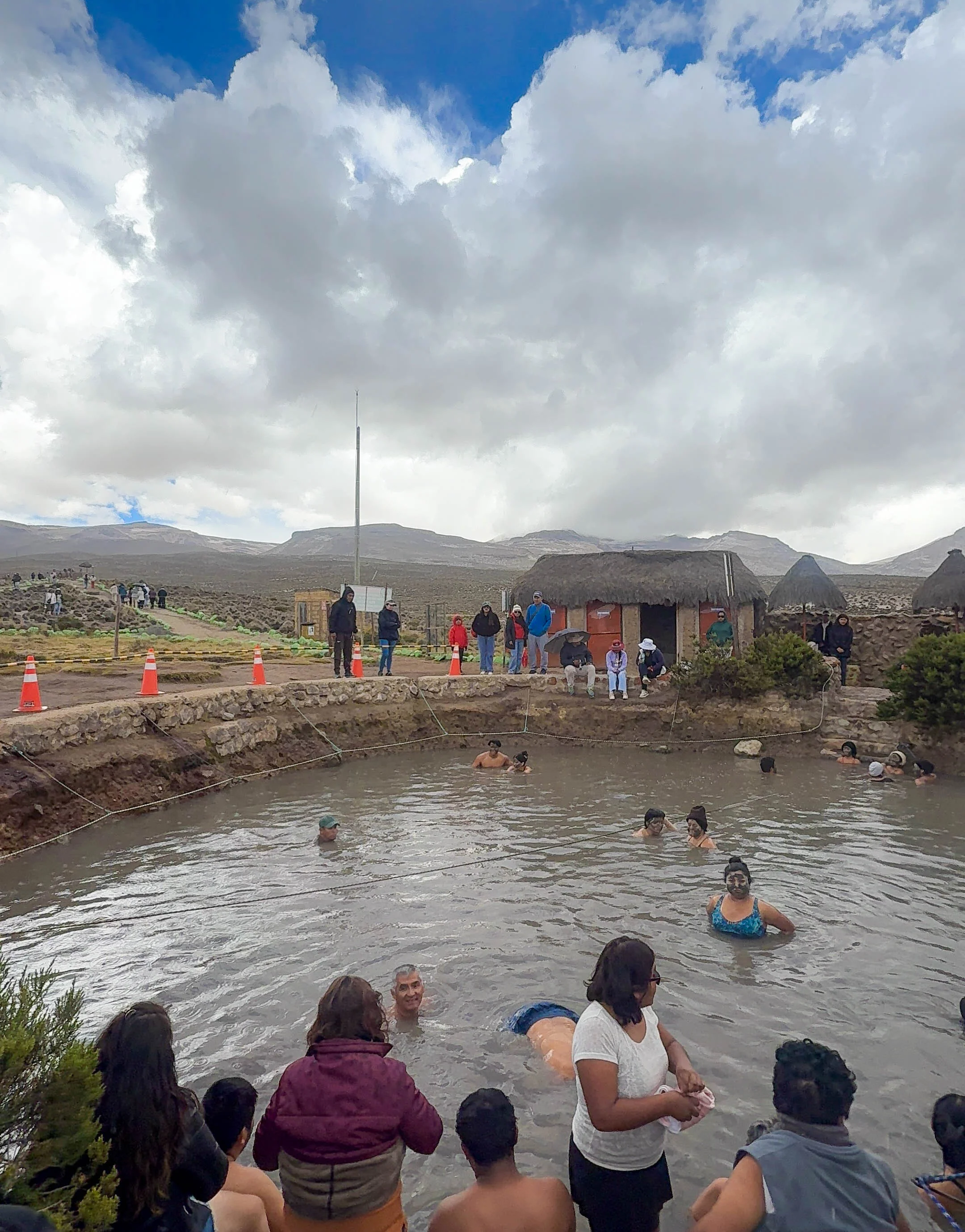 Tour Salinas y Aguas Termales - Chiguata y Mirador de Volcanes - imagen 5