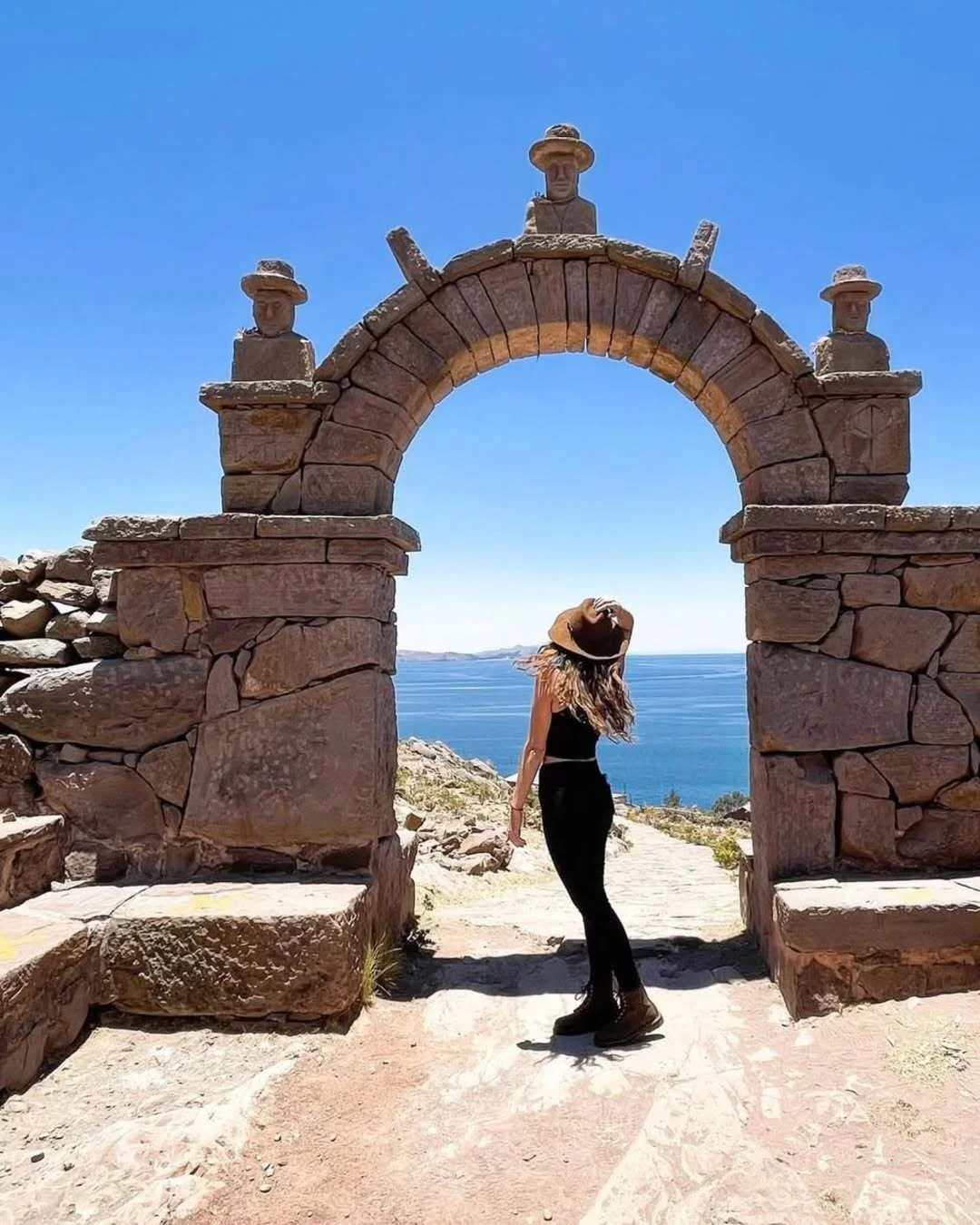 Uros, Amantaní y Taquile 2D/1N - Tour Completo Lago Titicaca