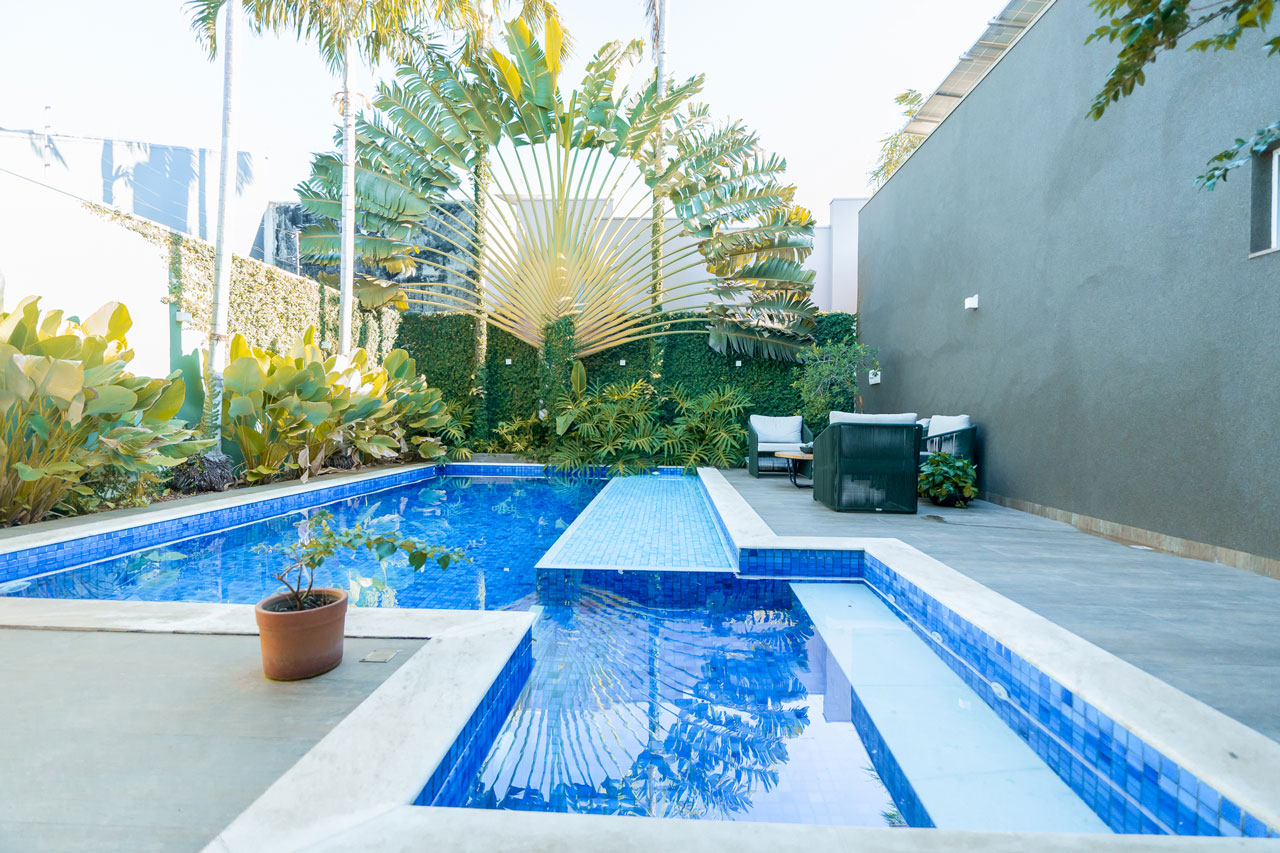 Casa no Bandeirantes – lote amplo, mobiliada e conforto residencial! - Foto 5