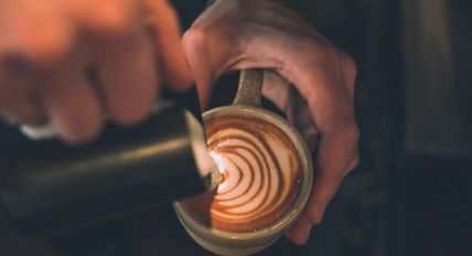 6 receitas de café cremoso: desfrute sua bebida preferida de uma maneira diferente!