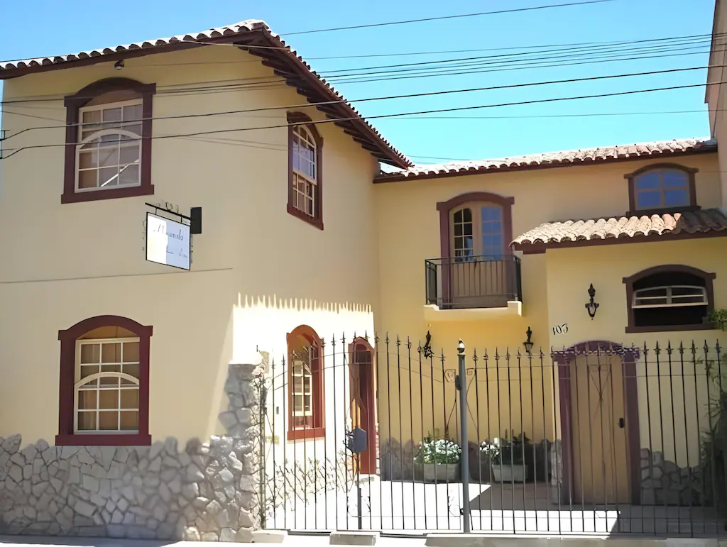 Pousada Sinhá Moça Campos - imagem 1