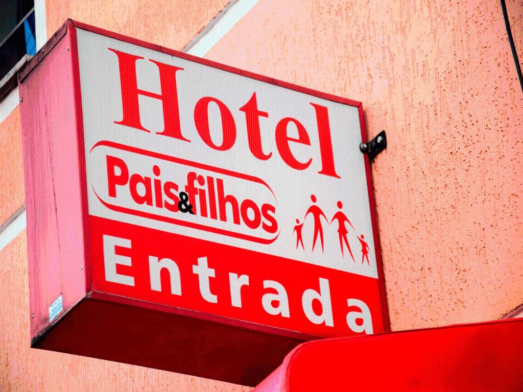 Hotel Pais e Filhos - imagem 1