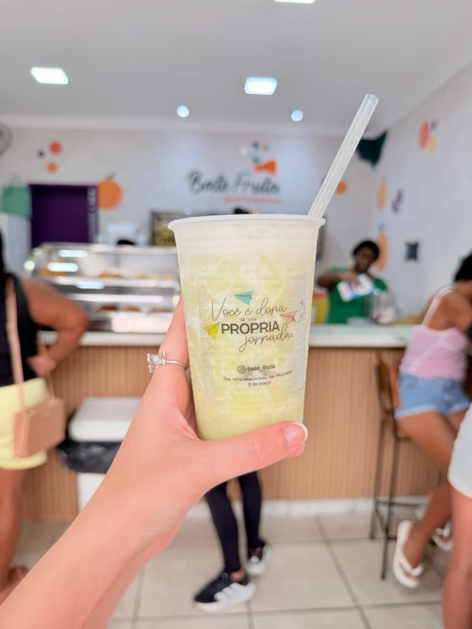 Bate Fruta Sucos e Vitaminas - imagem 2