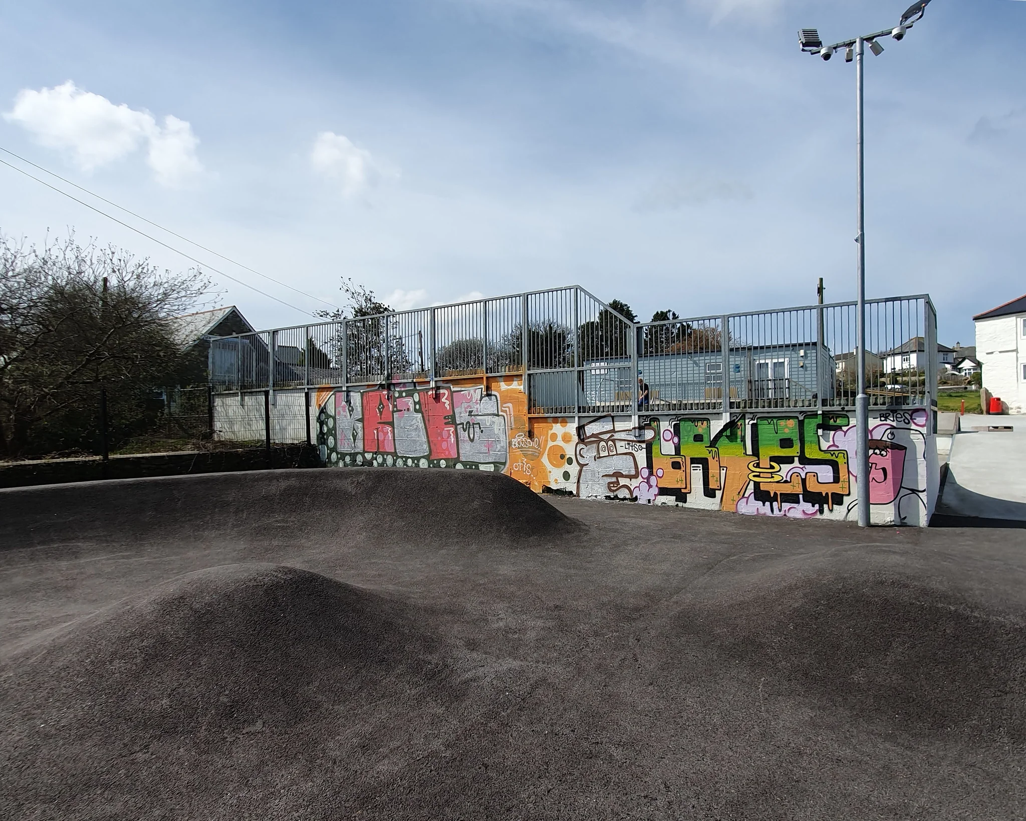 Foto 2 de 3 de Camelford skatepark